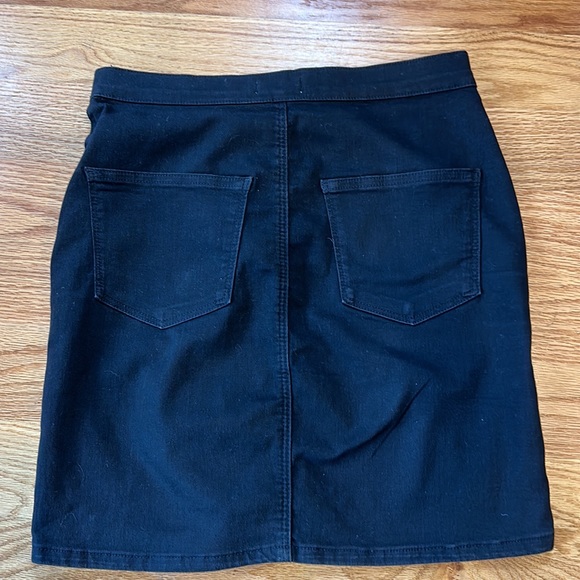 Black denim skirt from Topshop - Picture 4 of 4